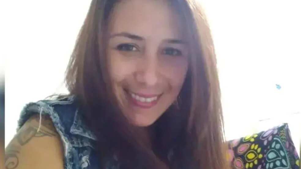 Gabriela Alves Grecco, 34 anos, morreu após cair de 7º andar de prédio