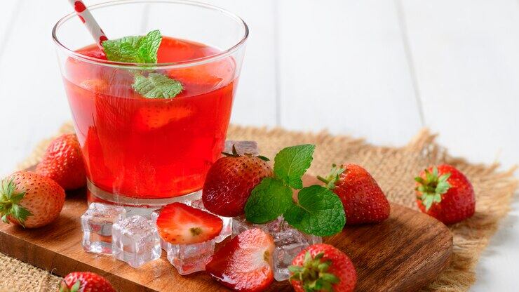 Quer espantar o cansaço? Tome este suco natural de 2 ingredientes e renove as energias