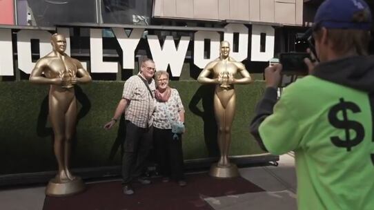 Brasileiros invadem Los Angeles e criam clima de estádio pelo filme “Ainda Estou Aqui” no Oscar 2025