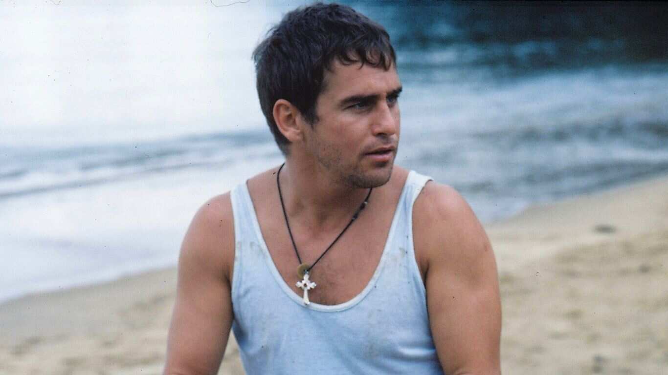 Mulheres de Areia: Tonho da Lua quase morre afogado