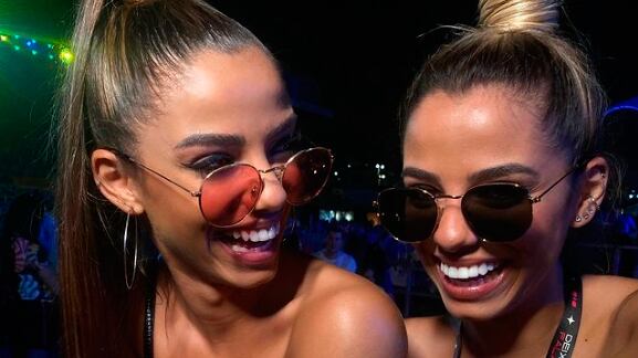 Irmãs Keyt e Key Alves