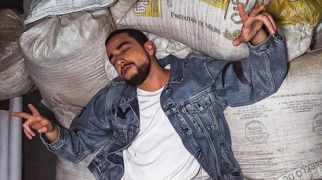 Lucas Selfie segue trabalhando nos bastidores do reality show A Fazenda 14