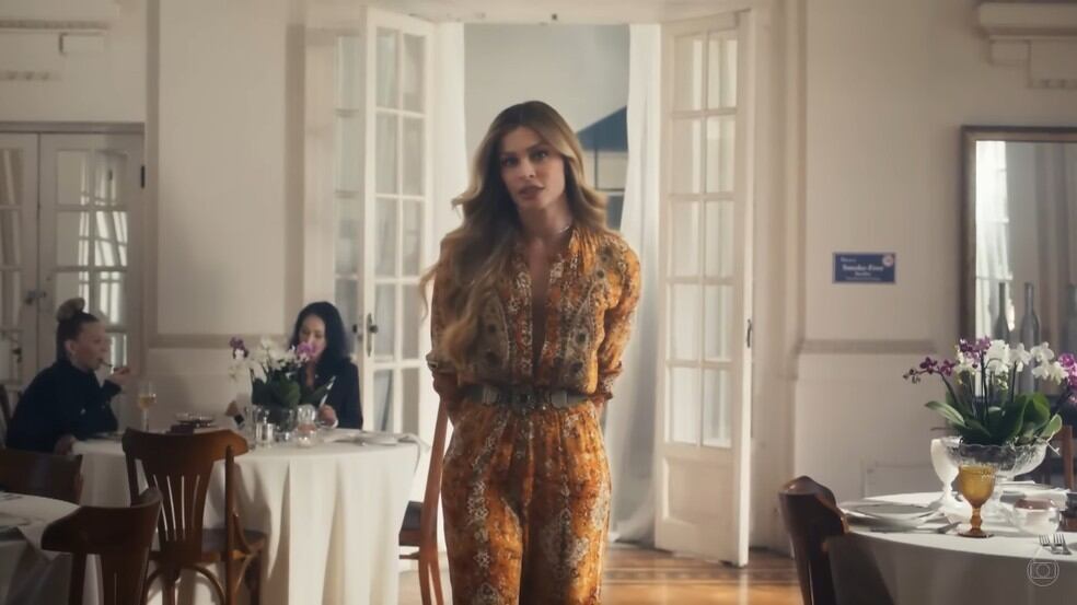 Personagem de Grazi Massafera morre no primeiro capítulo de "Travessia"