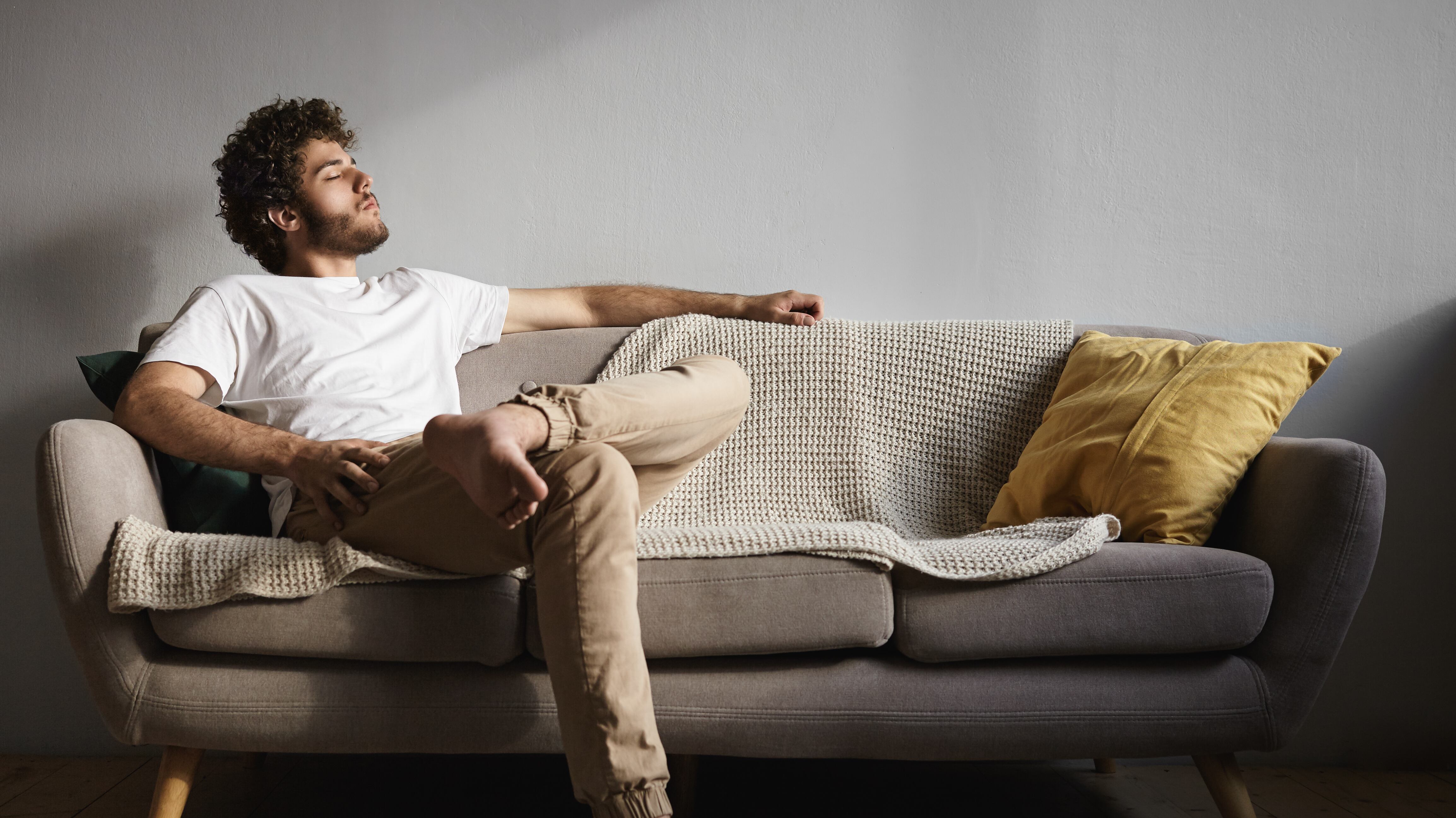 Veja 5 dicas para conservar seu sofá