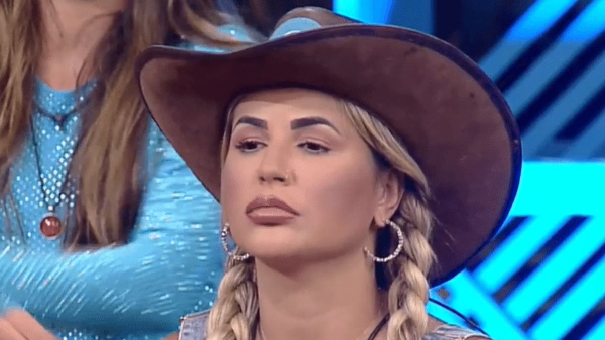 Deolane Bezerra foi uma das principais participantes de "A Fazenda 14", mas deixou o reality show na reta final