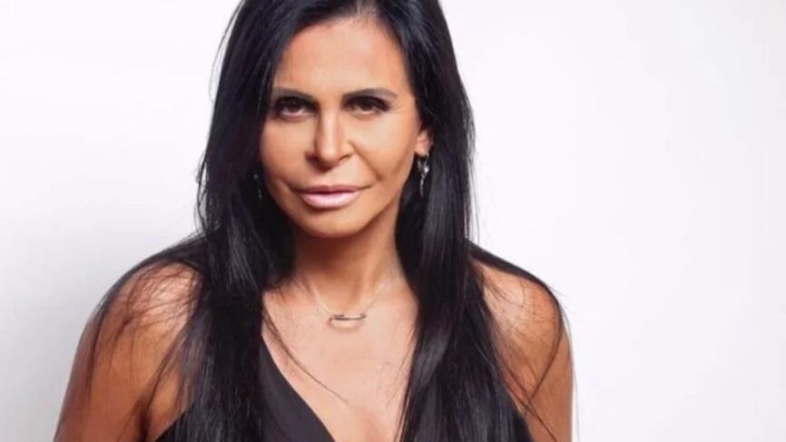 Gretchen, ex-namorada de Chrystian, não publica nada sobre a morte do cantor nas redes sociais e cria polêmica entre os fãs