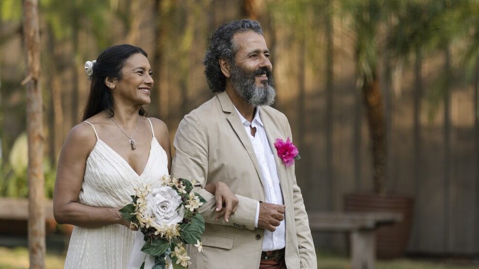 Em Pantanal, José Leôncio (Marcos Palmeira) e Filó (Dira Paes) se casam