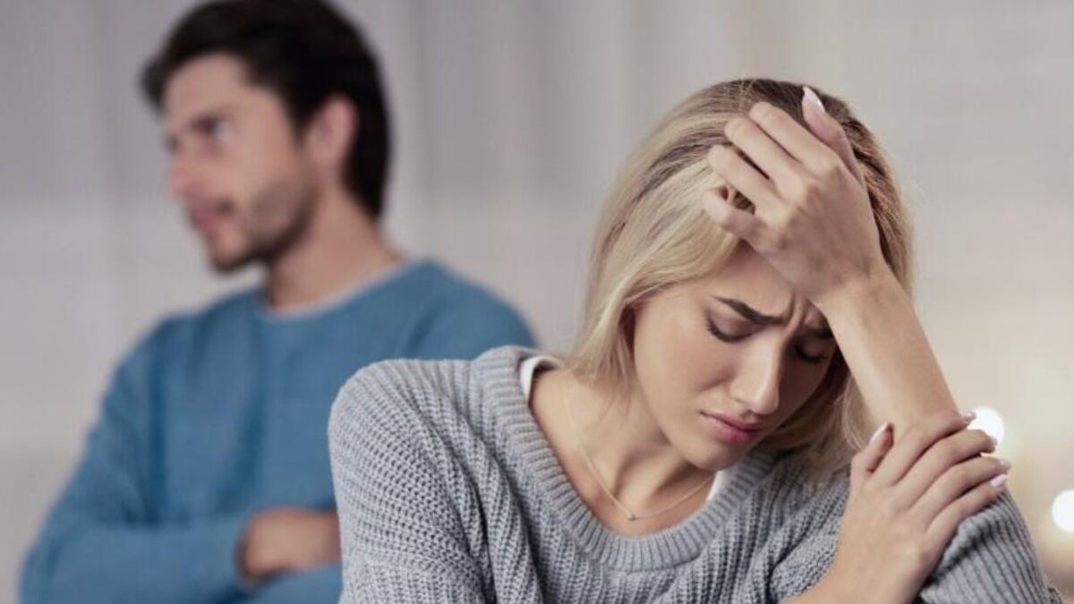 7 señales que evidencian que tu pareja acaba de besar a otra mujer