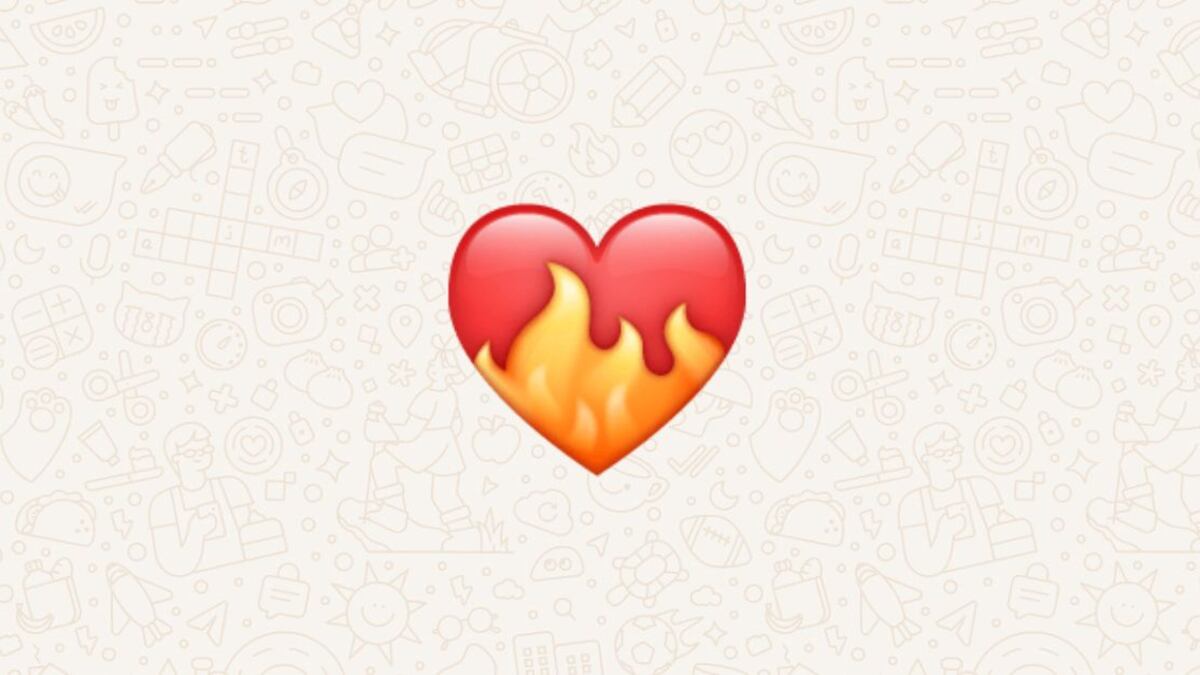 El emoji del corazón en llamas es relativamente nuevo en WhatsApp