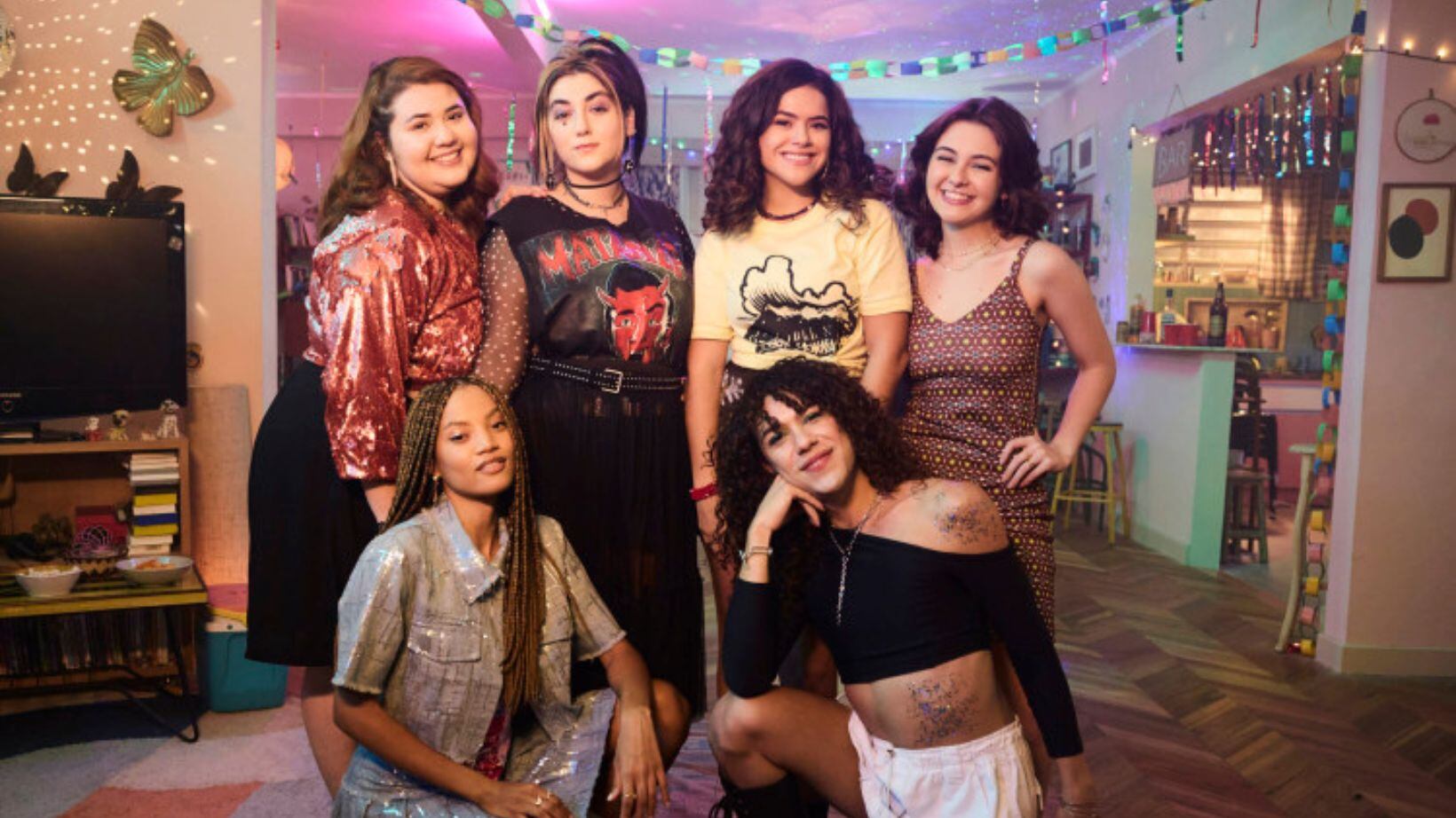 Maísa Silva, Klara Castanho e Larissa Manoela juntas em série de sucesso da Netflix