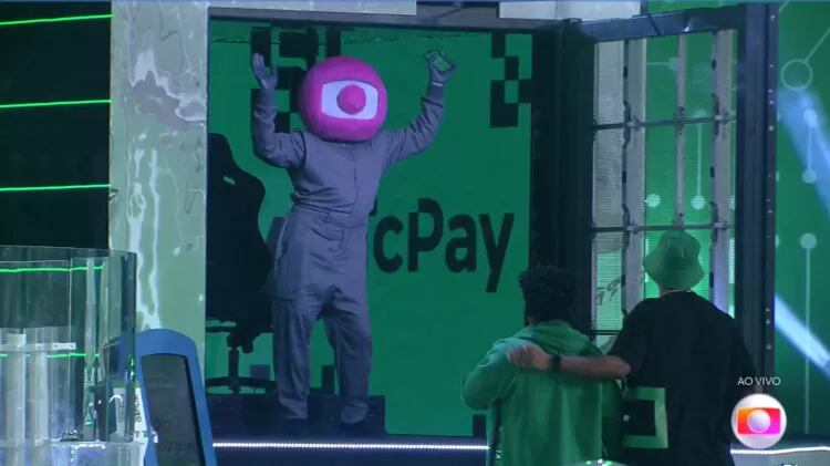 Boninho entra disfarçado no 'BBB 22'