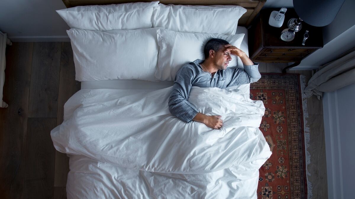 Homem culpa sua esposa pelos seus constantes atrasos no trabalho