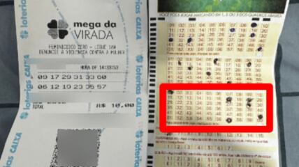 Ela diz que erro lhe impediu de obter prêmio e quer reparação