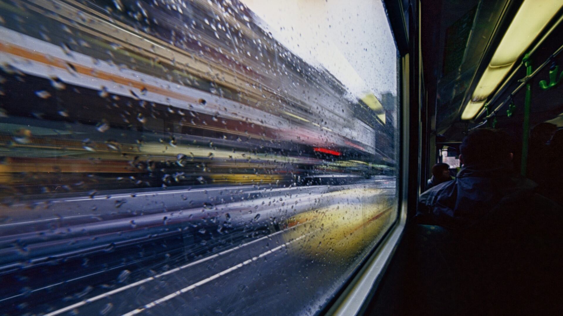 Ônibus em movimento