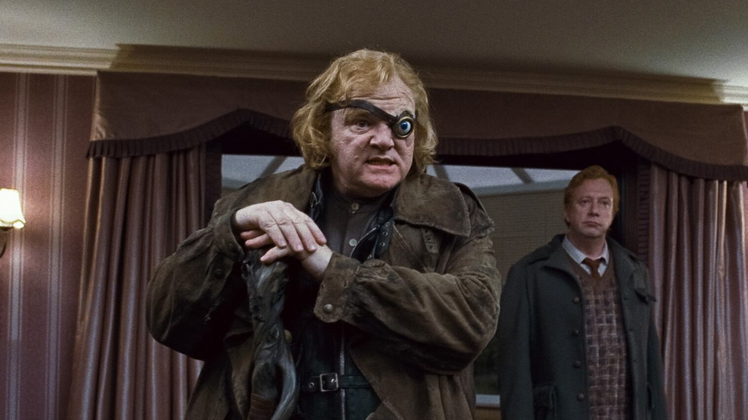 Segundo o portal especializado em entretenimento Screen Rant, parece que Brendan Gleeson assumirá um personagem original criado para o filme, em vez de alguém conhecido dos quadrinhos.