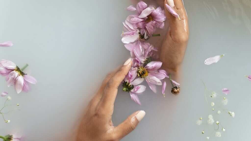 Banhos energéticos para mães: relaxamento, disposição, foco e autoestima