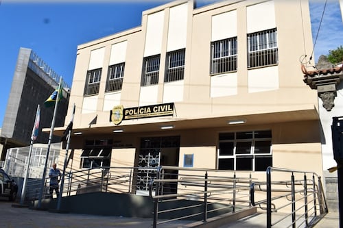 Polícia prende em flagrante homem suspeito de estuprar adolescente de 13 anos