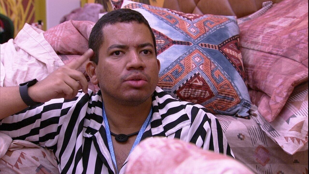 Bruno, do BBB 23, revela quanto ganha fora da casa