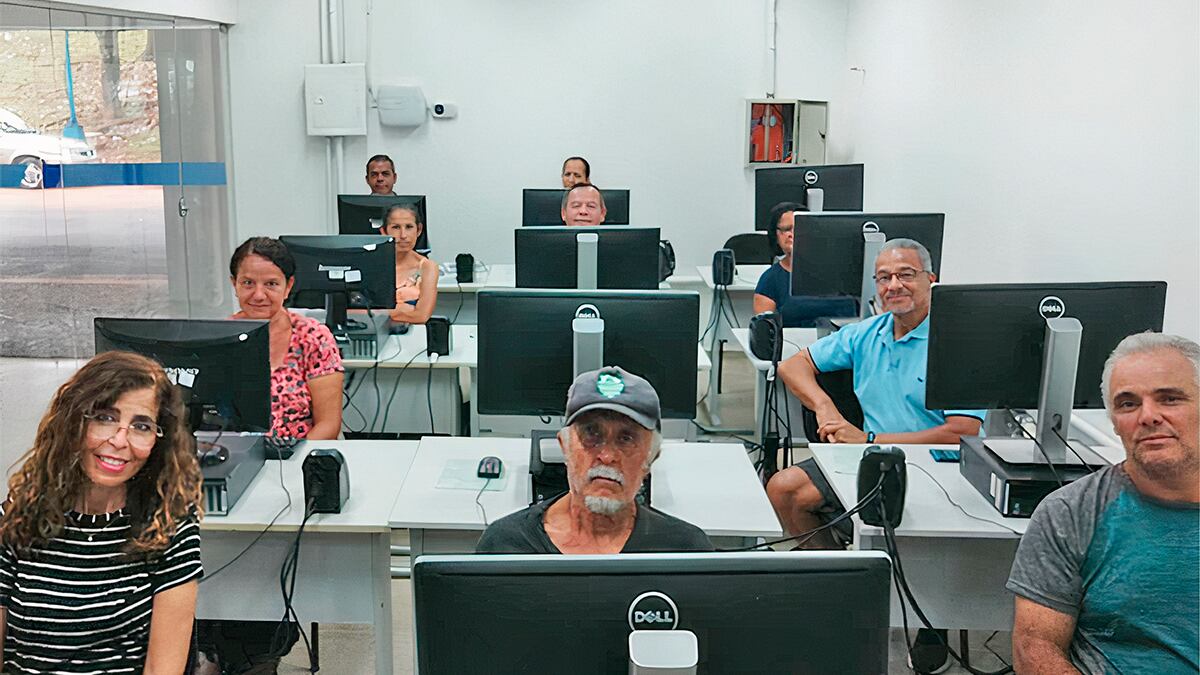 Fatec Franca oferece inclusão digital para público 50+