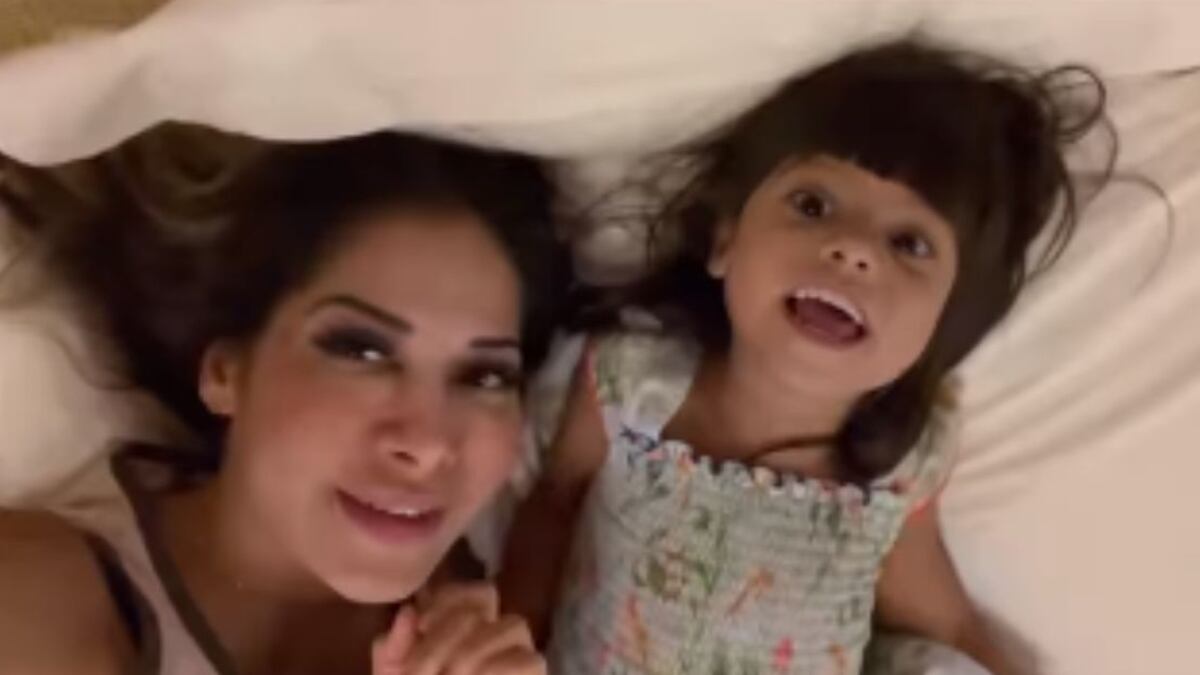 Maíra Cardi responde quem disse que filha é fruto de traição