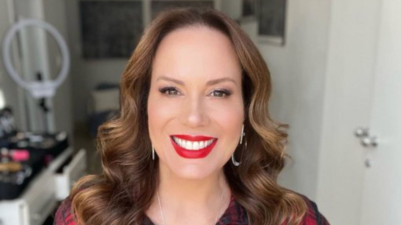 Além do Encontro, fãs dizem que Regina Volpato pode ir para o Saia Justa ou o extinto Vem pra Cá, do SBT