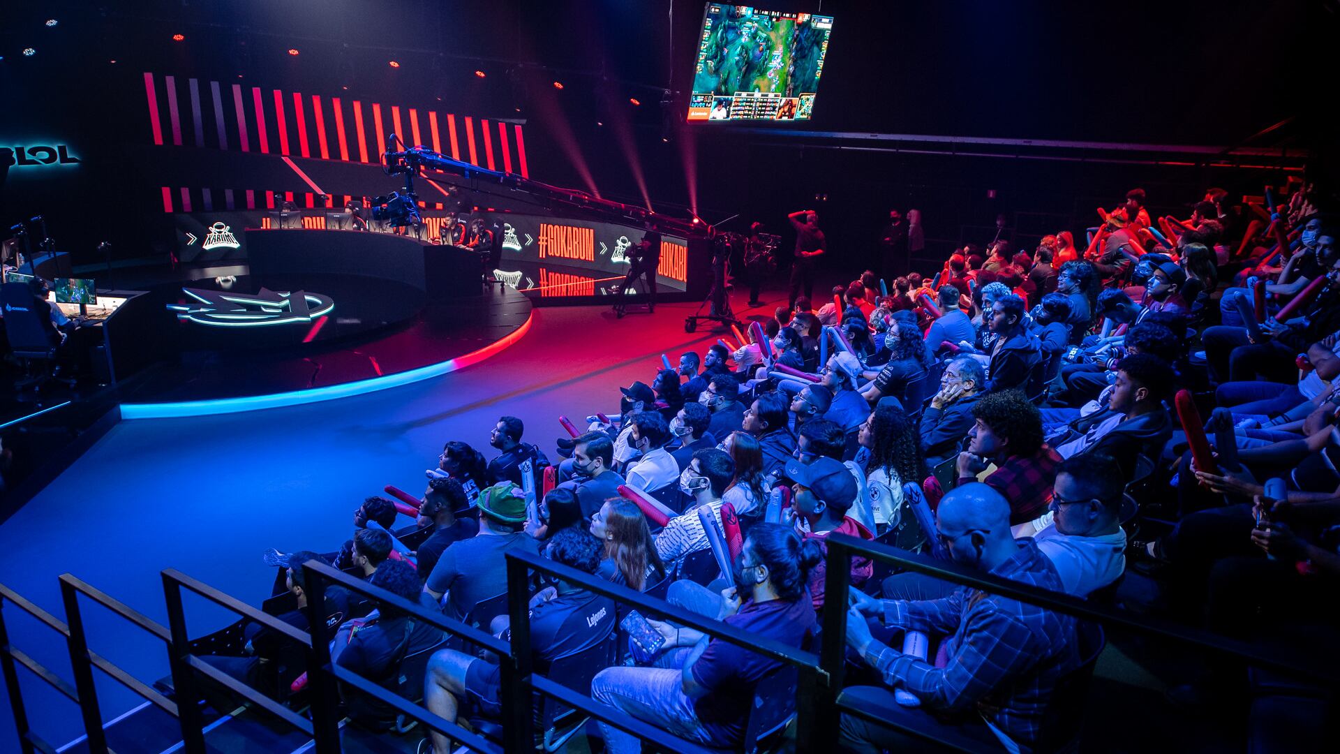 Arena CBLOL lotada para os jogos deste sábado!