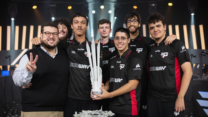 PaiN Gaming é campeã do CBLOL Academy.