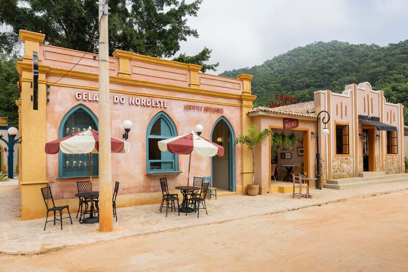 Lapão da Beirada, cidade da novela No Rancho Fundo, conta com sorveteria