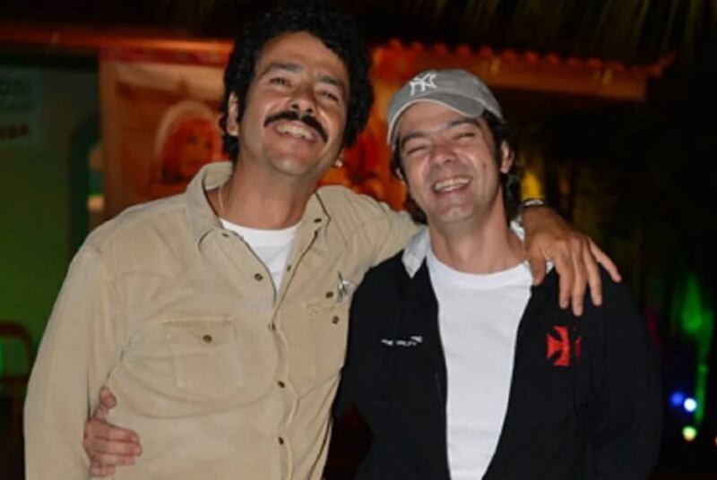 Esses 10 famosos são parentes E VOCÊ NÃO SABIA!