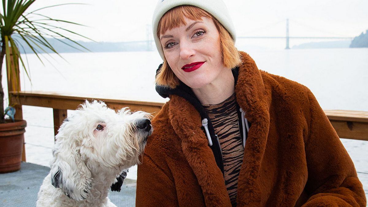 Animal se comunica por meio de placa com botões