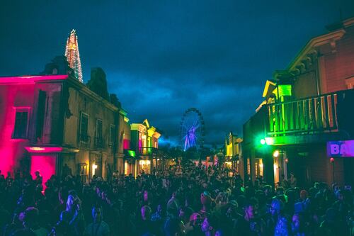 Hopi Hari tem festival LGBT, com shows de Luísa Sonza e Lia Clark