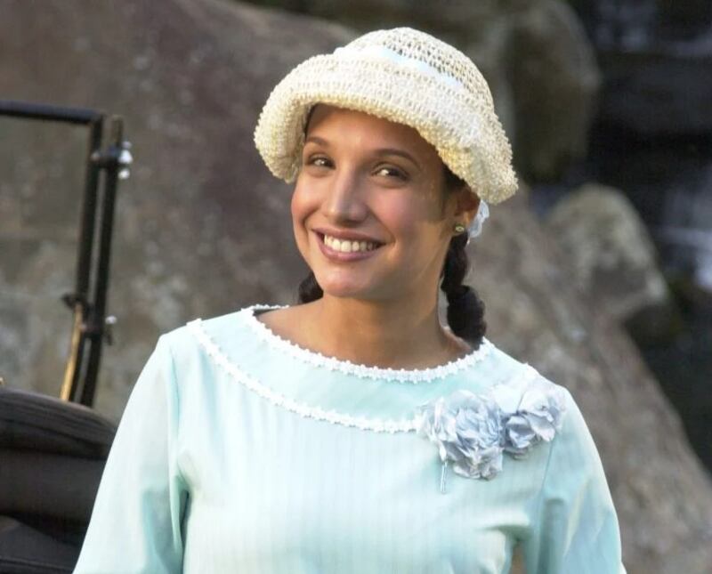 Maria Maya trabalha como diretora de peças teatrais e filmes