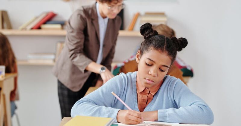 Los niños aprenden muy fácilmente cuando están interesados en un tema |