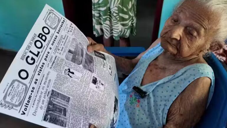Deolira Glicéria Pedro da Silva pode superar o recorde mundial de 122 anos - Foto: Élcio Braga/ O Globo