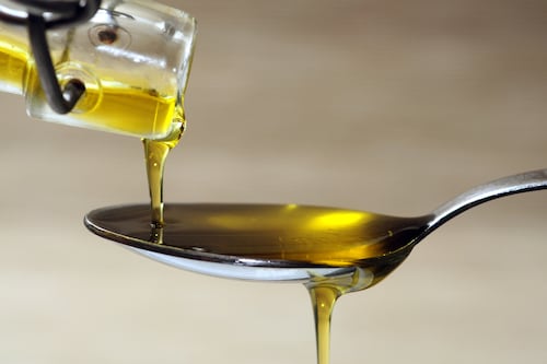 Quais benefícios o azeite de oliva traz para a saúde?