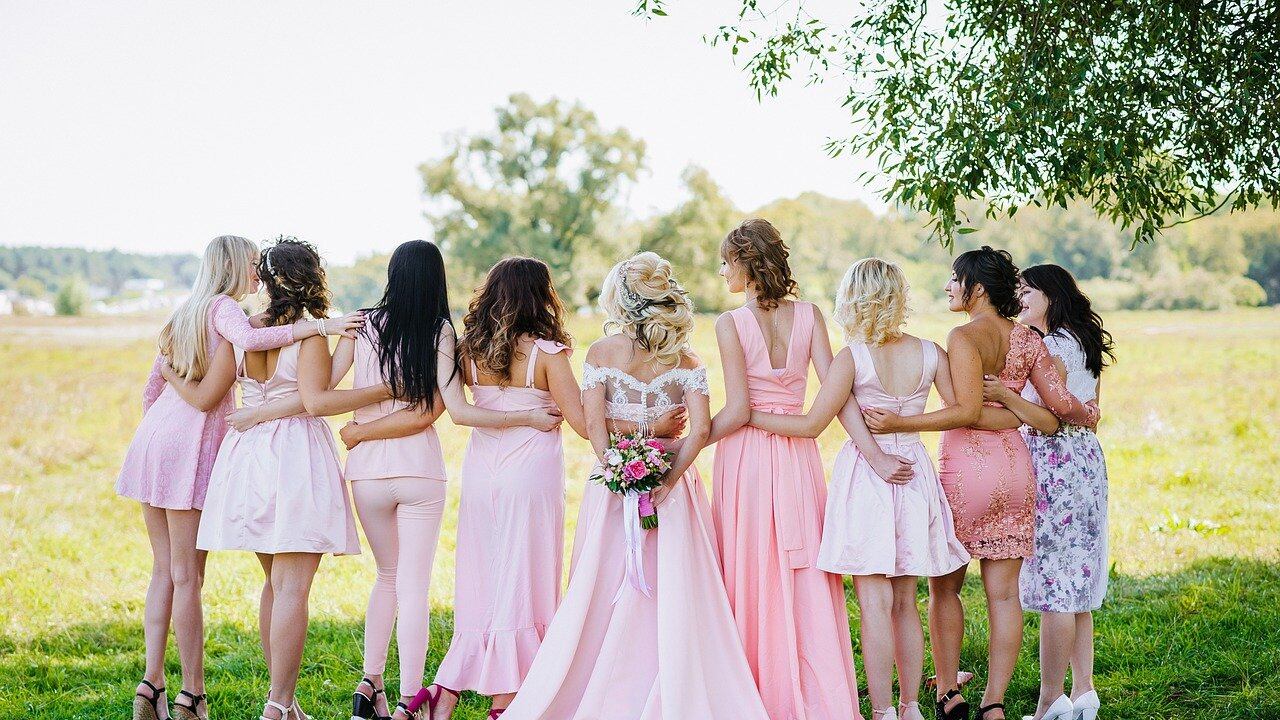 Ela não acreditou no que a noiva fez com o dinheiro.