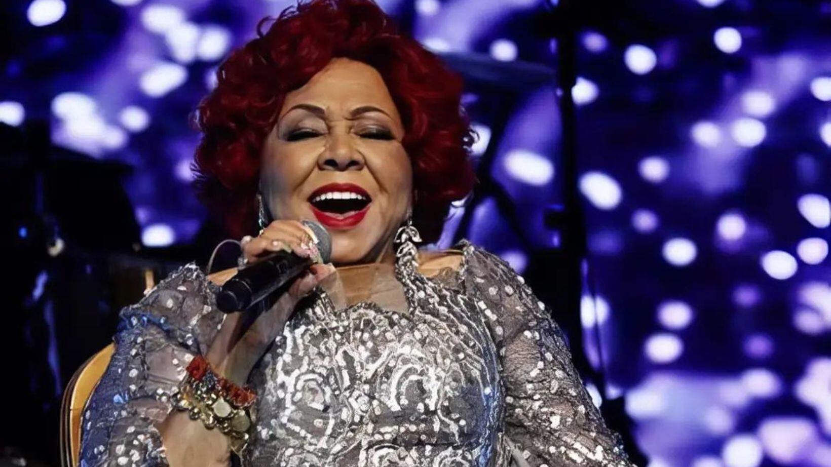Alcione passa mal durante show no cruzeiro de Alexandre Pires