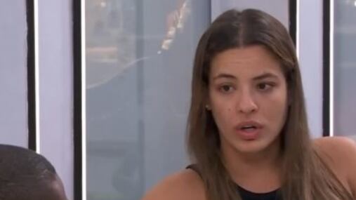 Beatriz se choca com único voto no Paredão