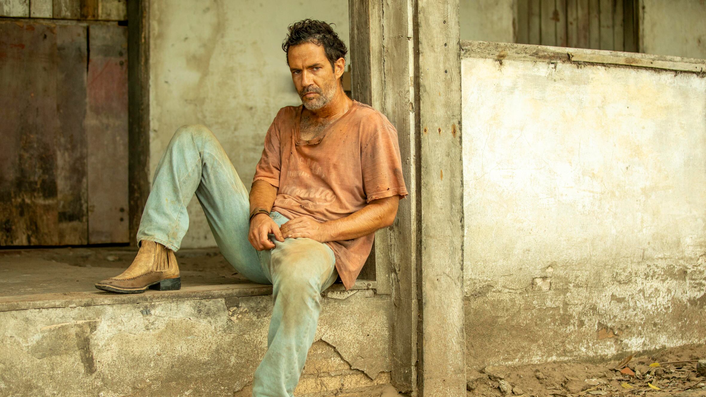 ‘Um urubu disfarçado’, revela Rafa Sieg sobre seu personagem em Pantanal