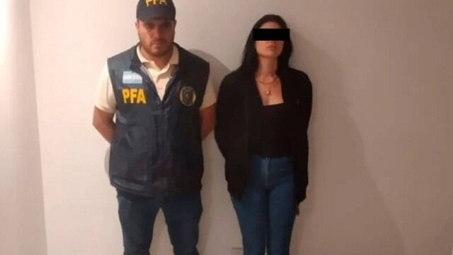 Brasileira segue presa