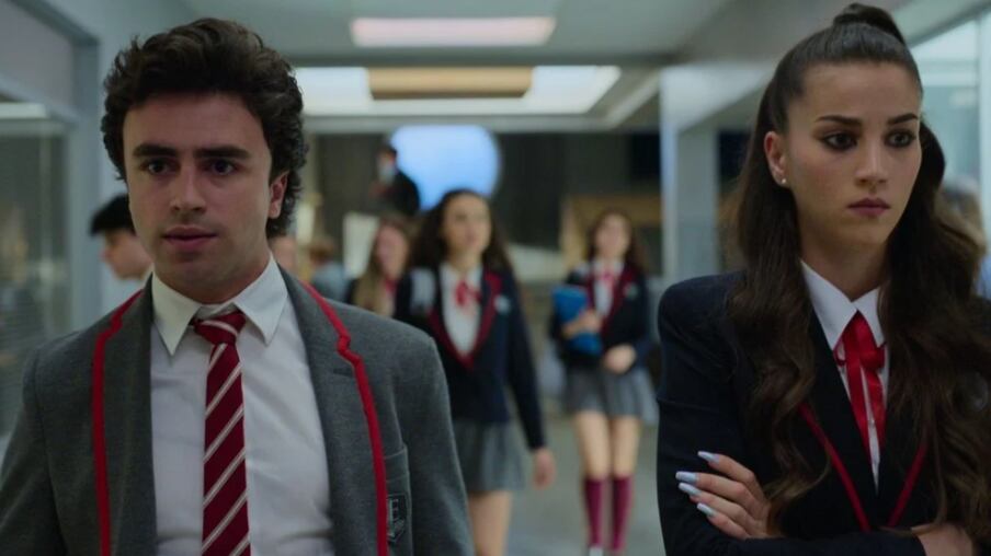 Elite: Criador da série garante que cenas de nudez não são planejadas; entenda