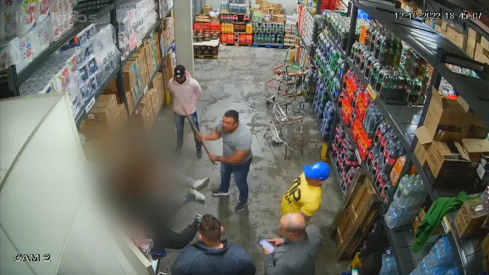 Dupla é torturada por furtar picanha em supermercado em RS