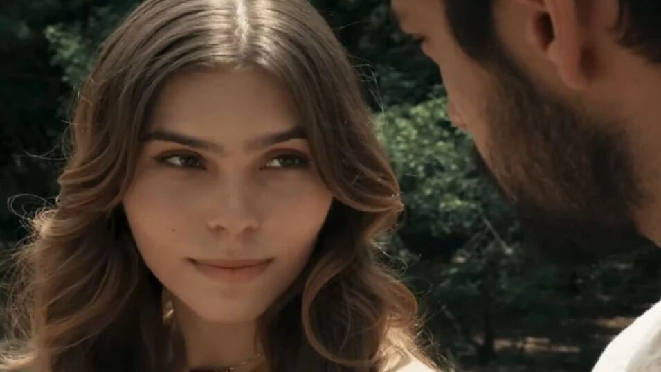 Buba conhece sogro em Renascer - Reprodução/TV Globo Veja mais em: https://natelinha.uol.com.br/novelas/2024/02/09/renascer-venancio-leva-buba-em-viagem-a-casa-do-pai-207343.php