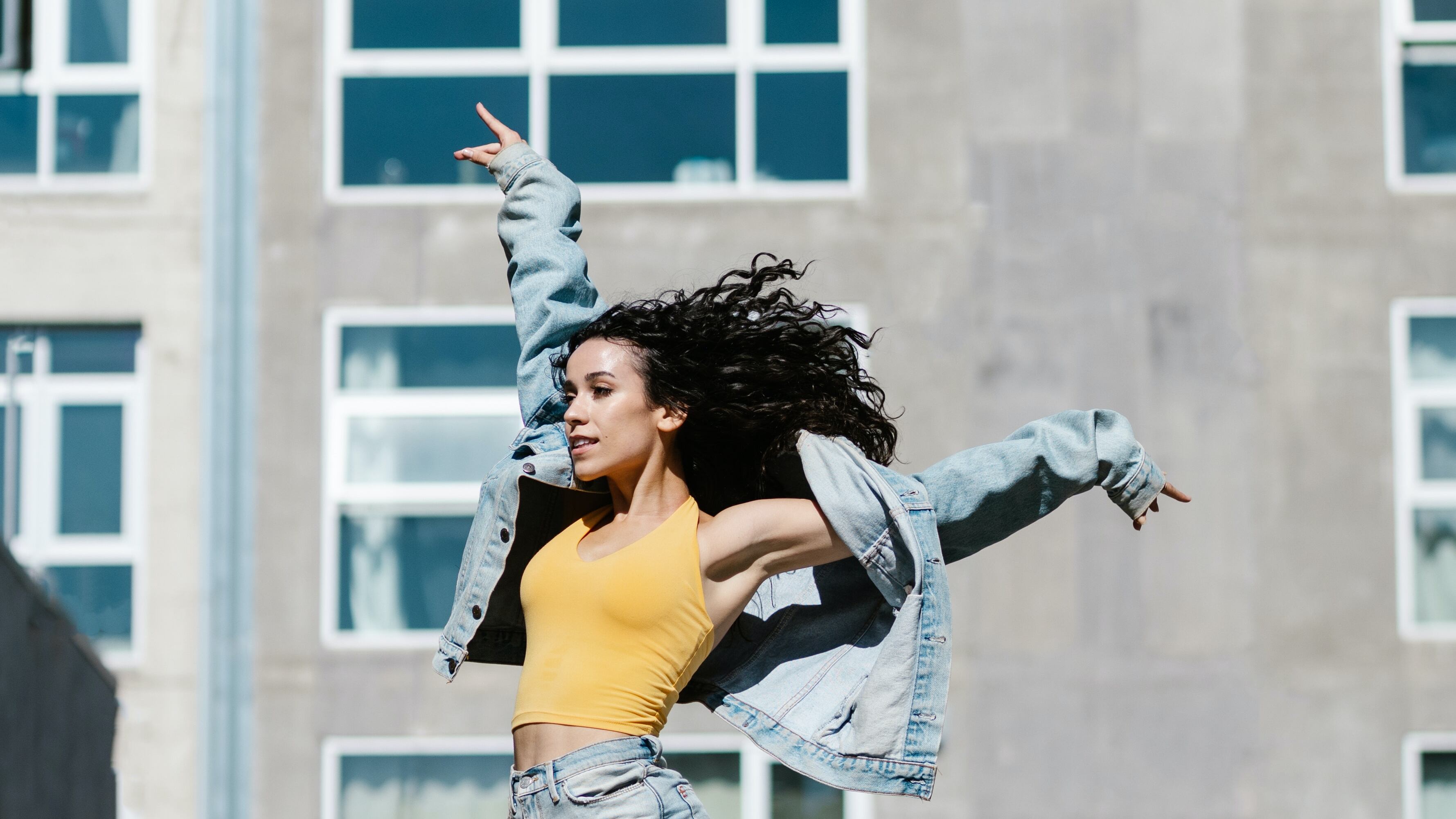 Mulher dançando
