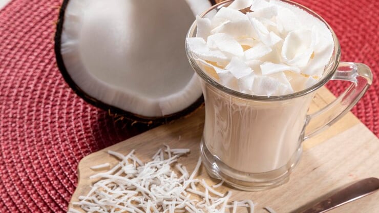 Receita de mousse de tapioca com coco perfeita para a sobremesa do dia