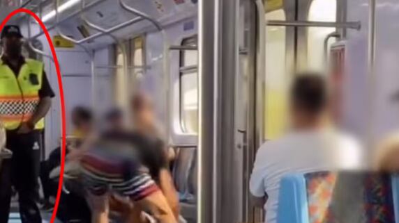 Dois funcionários foram afastados