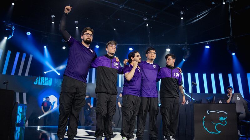 A Vivo Keyd Stars segue sem perder neste split.