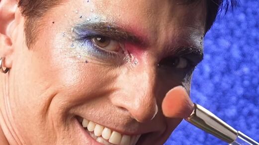 Pansexual, Reynaldo Gianecchini revela críticas por papel de drag queen no teatro