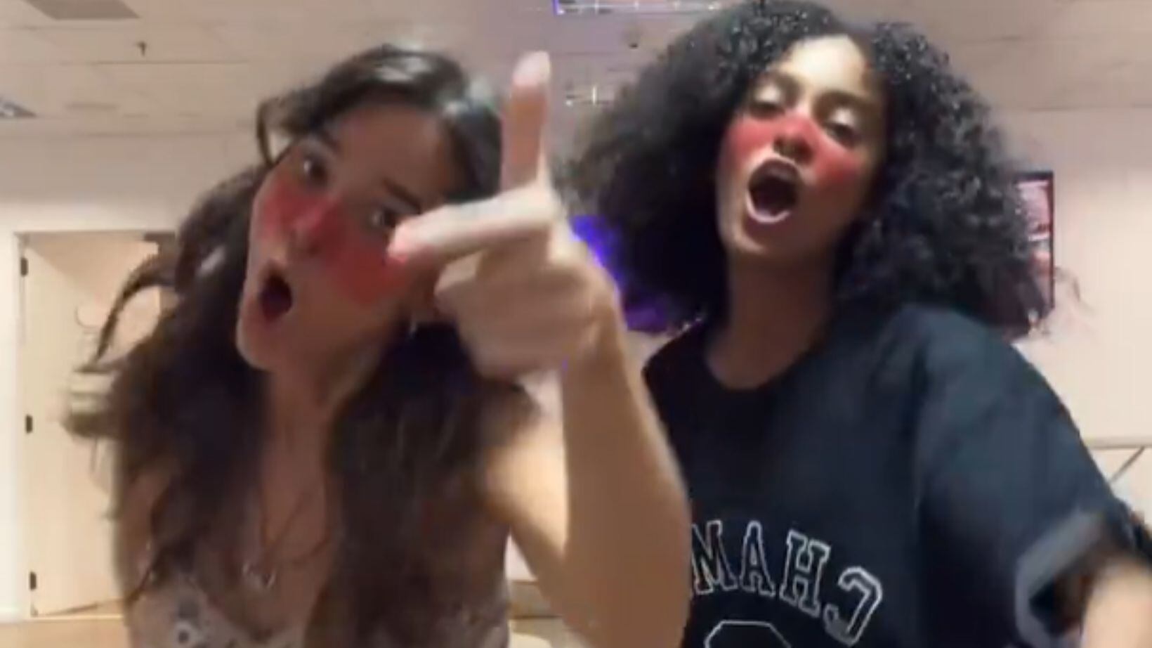 Thereza Fonseca e Lívia Silva, atrizes de Renascer, dublam Beatriz, do BBB 24, na web