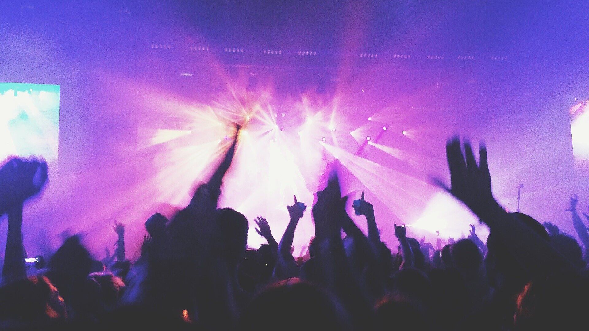 Shows e baladas voltam em São Paulo